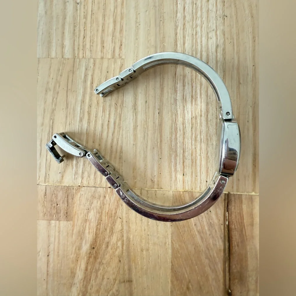 Fossil brand f2